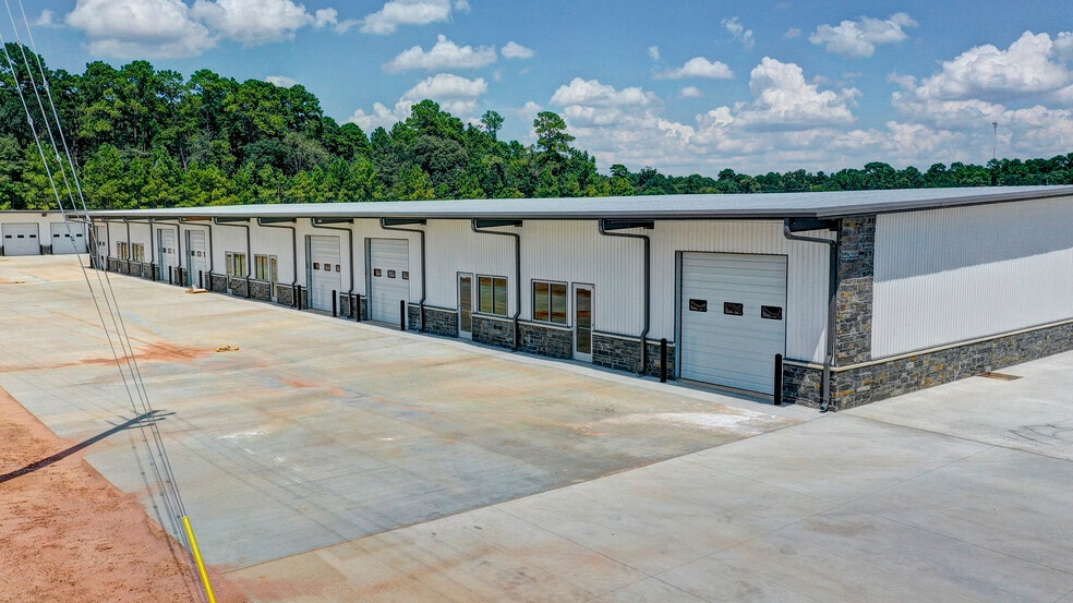 10240 FM 1488, Magnolia, TX for lease - Building Photo - Image 2 of 7