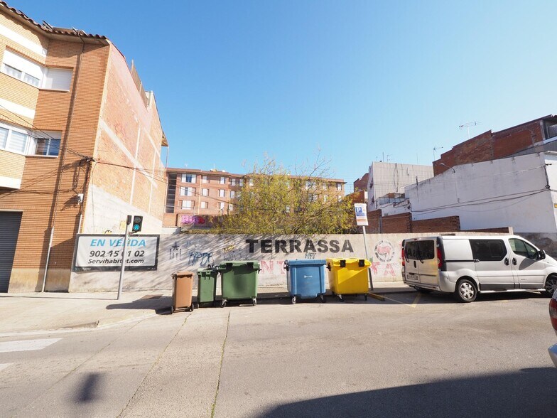 Carrer d'Orà, 40, Terrassa, Barcelona for sale - Building Photo - Image 2 of 9