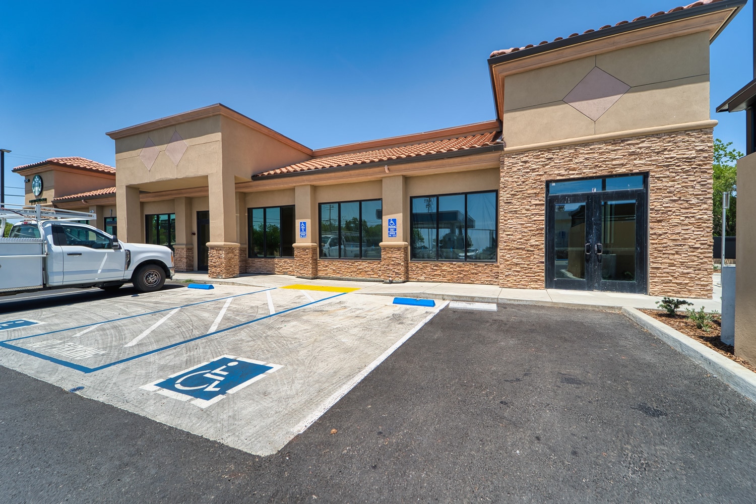 2040 3rd St, Oroville, CA for lease Building Photo- Image 1 of 1