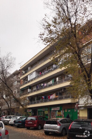 Calle De Luis Ruiz, 6, Madrid, Madrid à vendre - Photo principale - Image 1 de 2