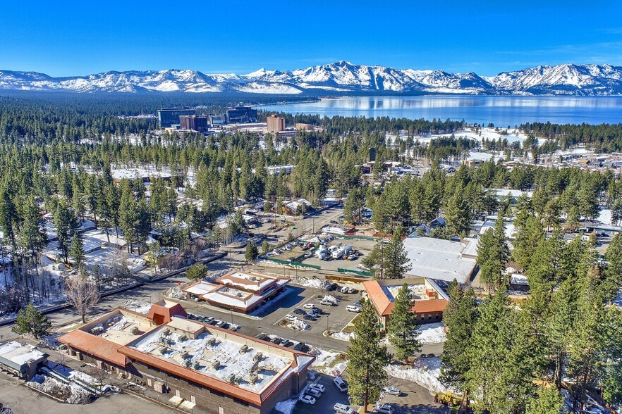 276 Kingsbury Grade, Stateline, NV à louer - Photo du bâtiment - Image 2 de 6