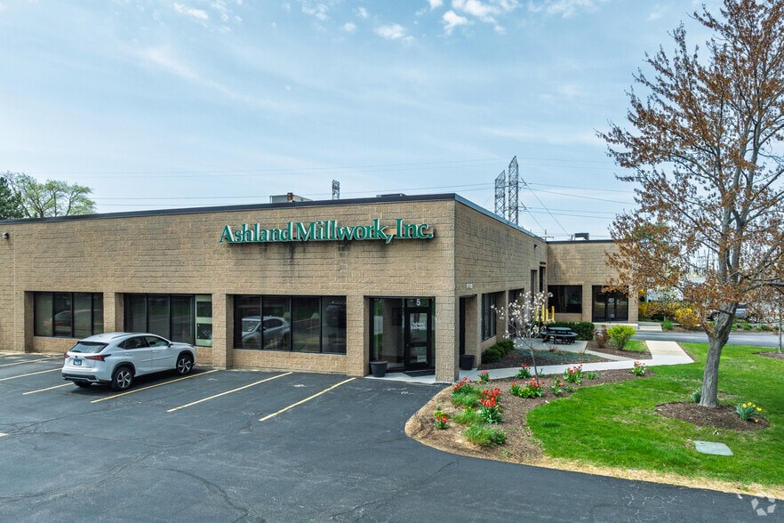 1-5 Messner Dr, Wheeling, IL for lease - Building Photo - Image 1 of 10