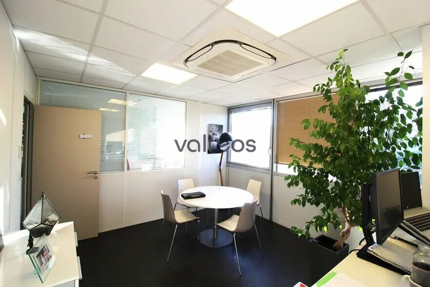 1149 La Pyreneenne, Labège à louer - Photo intérieure - Image 3 de 7