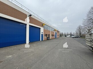 Plus de détails pour 21 Avenue De La Mare, SAINT-OUEN-L'AUMONE - Bureau, Local d'activités à louer