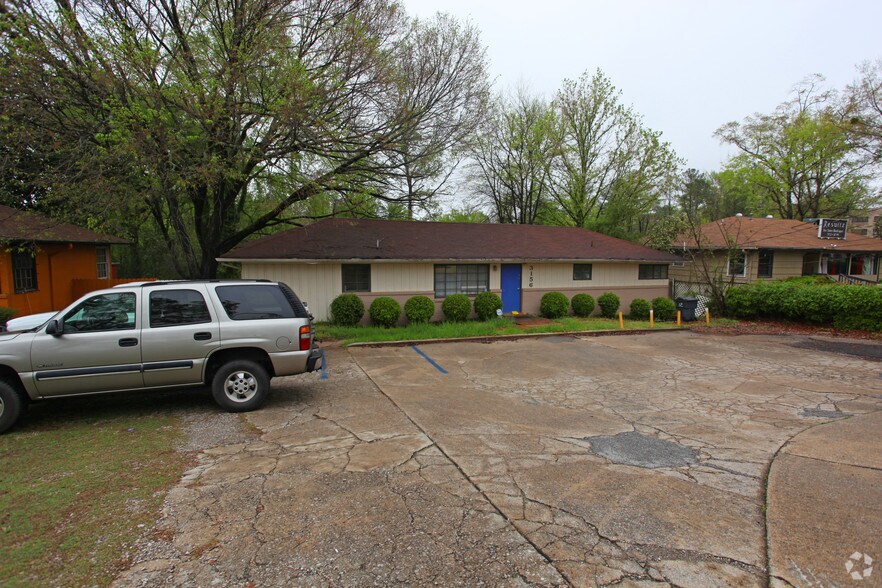 3156 Cahaba Heights Rd, Birmingham, AL à vendre - Photo du bâtiment - Image 2 de 2