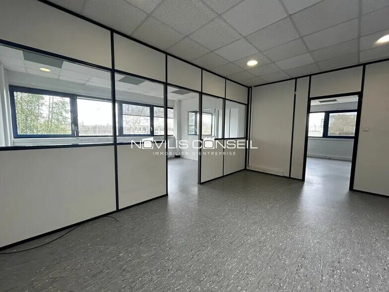 Bureau dans Labège à louer - Photo du bâtiment - Image 3 de 6