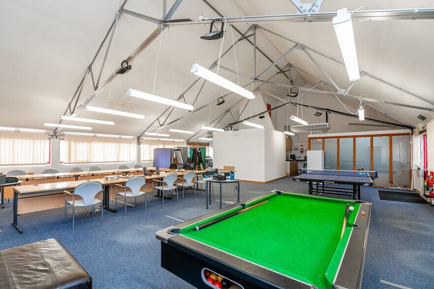 Durnsford Rd, Londres à louer - Photo intérieure - Image 2 de 3