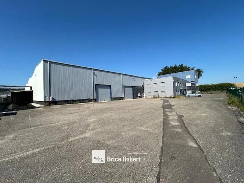 420 Rue De La Dombes, Miribel for lease - Building Photo - Image 1 of 7