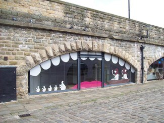 Plus de détails pour Wharf St, Sheffield - Commerce de détail à louer