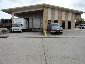 1904 Engineers Rd, Belle Chasse, LA for lease Interior Photo- Image 2 of 2