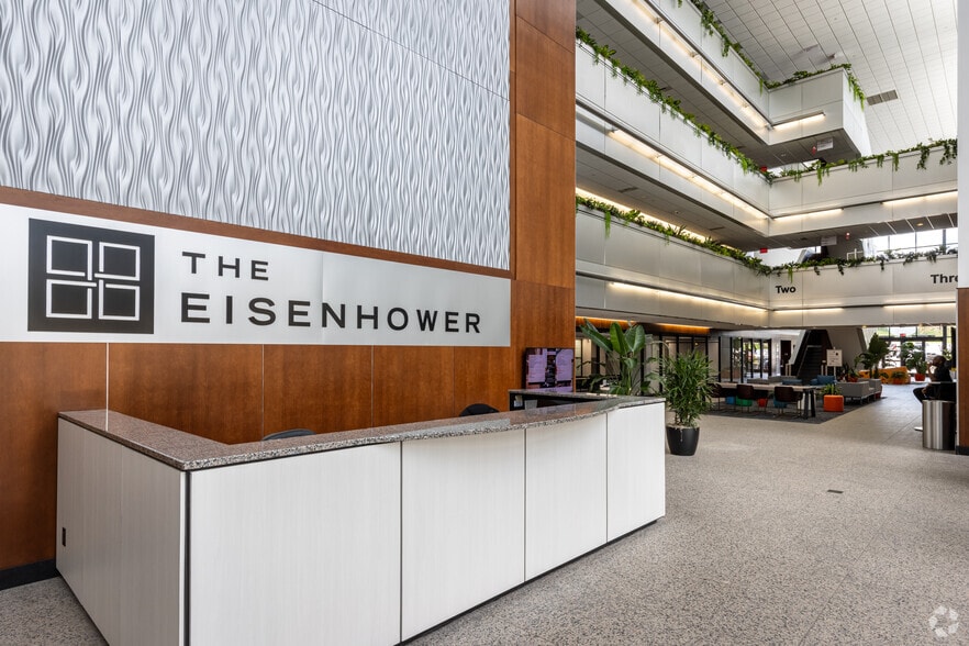 290 W Mount Pleasant Ave, Livingston, NJ for lease - Lobby - Image 3 of 24