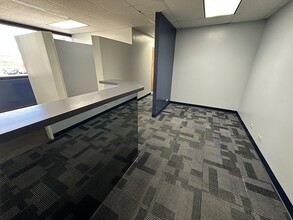 3615 Harding Ave, Honolulu, HI à louer Photo intérieure- Image 2 de 12