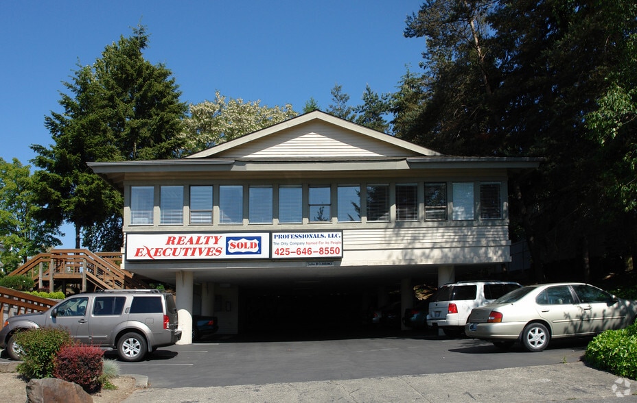 12207 NE 8th St, Bellevue, WA for lease - Building Photo - Image 2 of 8