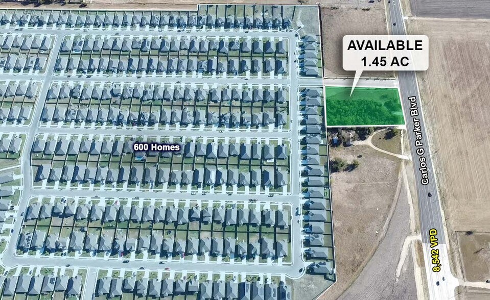 NEC Carlos G. Parker & Pivot Dr, Taylor, TX à vendre - Aérien - Image 2 de 6
