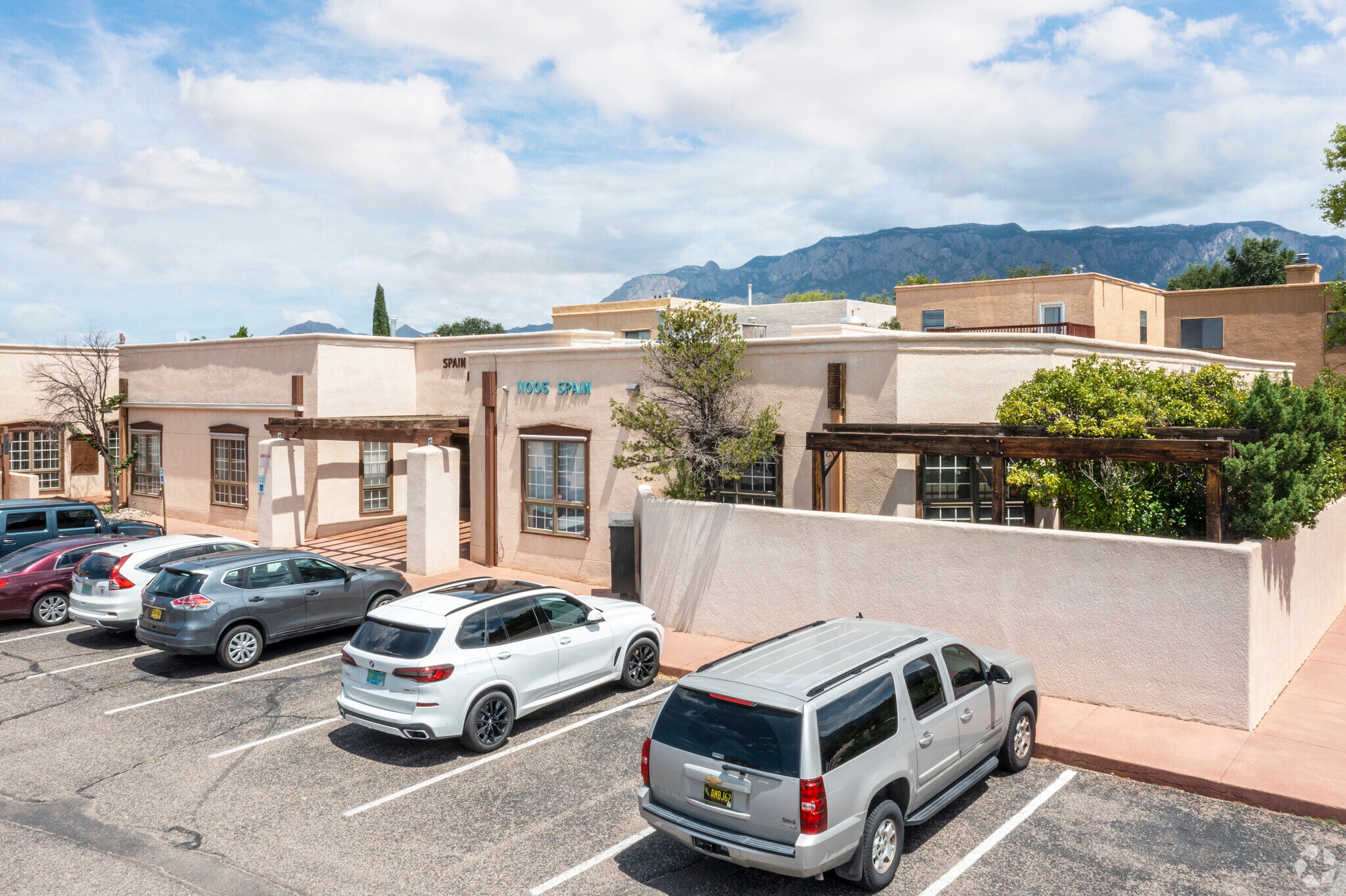 11005 Spain Rd NE, Albuquerque, NM for lease Primary Photo- Image 1 of 9