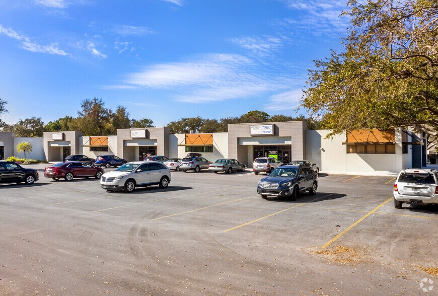 2902 W 59th St, Bradenton, FL à vendre - Photo du bâtiment - Image 3 de 8