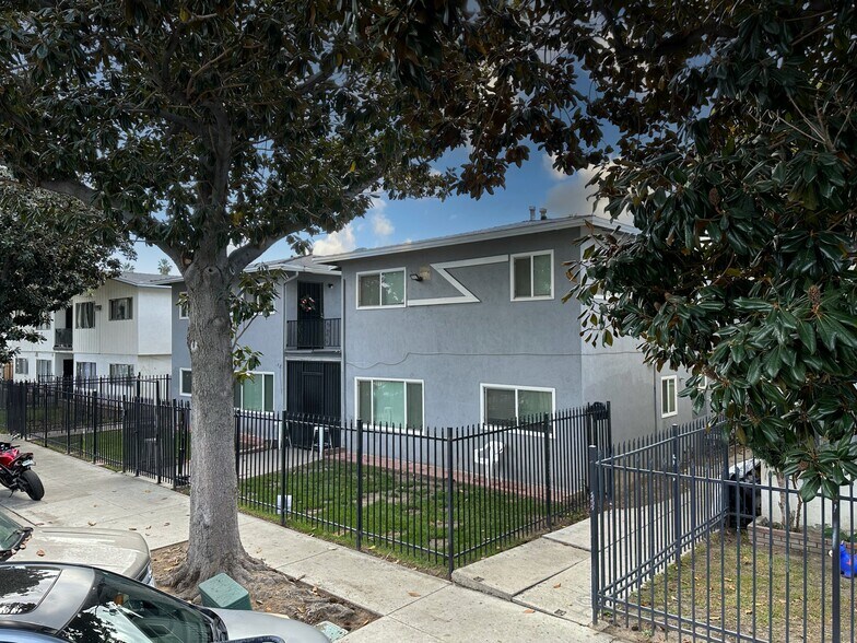 421 N Rose St, Anaheim, CA à vendre - Photo du bâtiment - Image 2 de 5