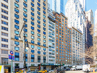 Plus de détails pour 116 Central Park S, New York, NY - Multi-résidentiel à vendre