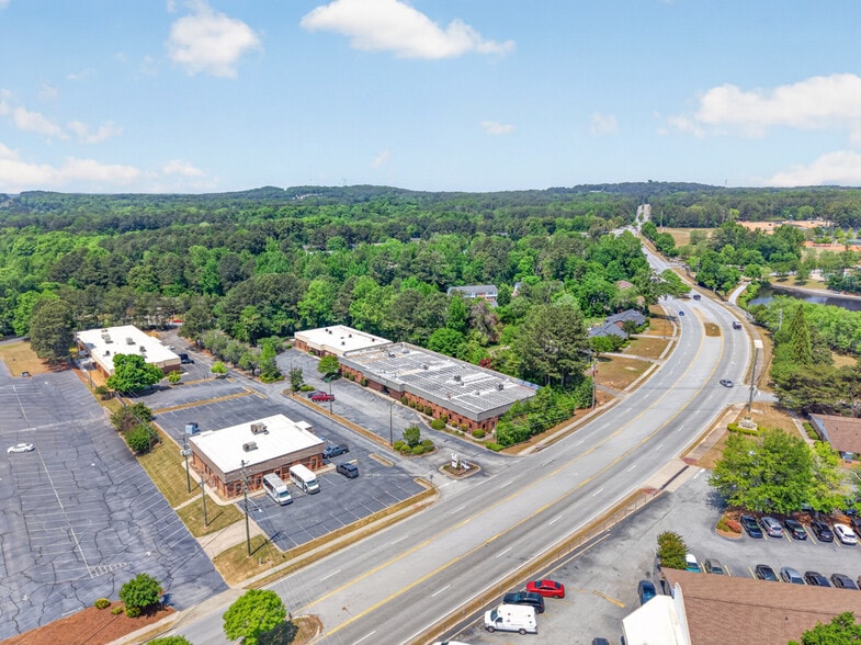 3005 Lenora Church Rd, Snellville, GA for sale - Building Photo - Image 3 of 62