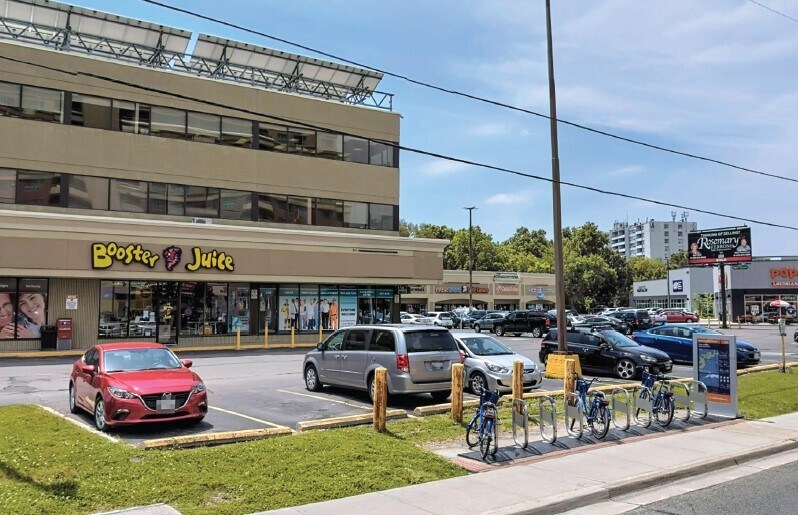 1685 Main St W, Hamilton, ON à louer Photo du bâtiment- Image 1 de 4