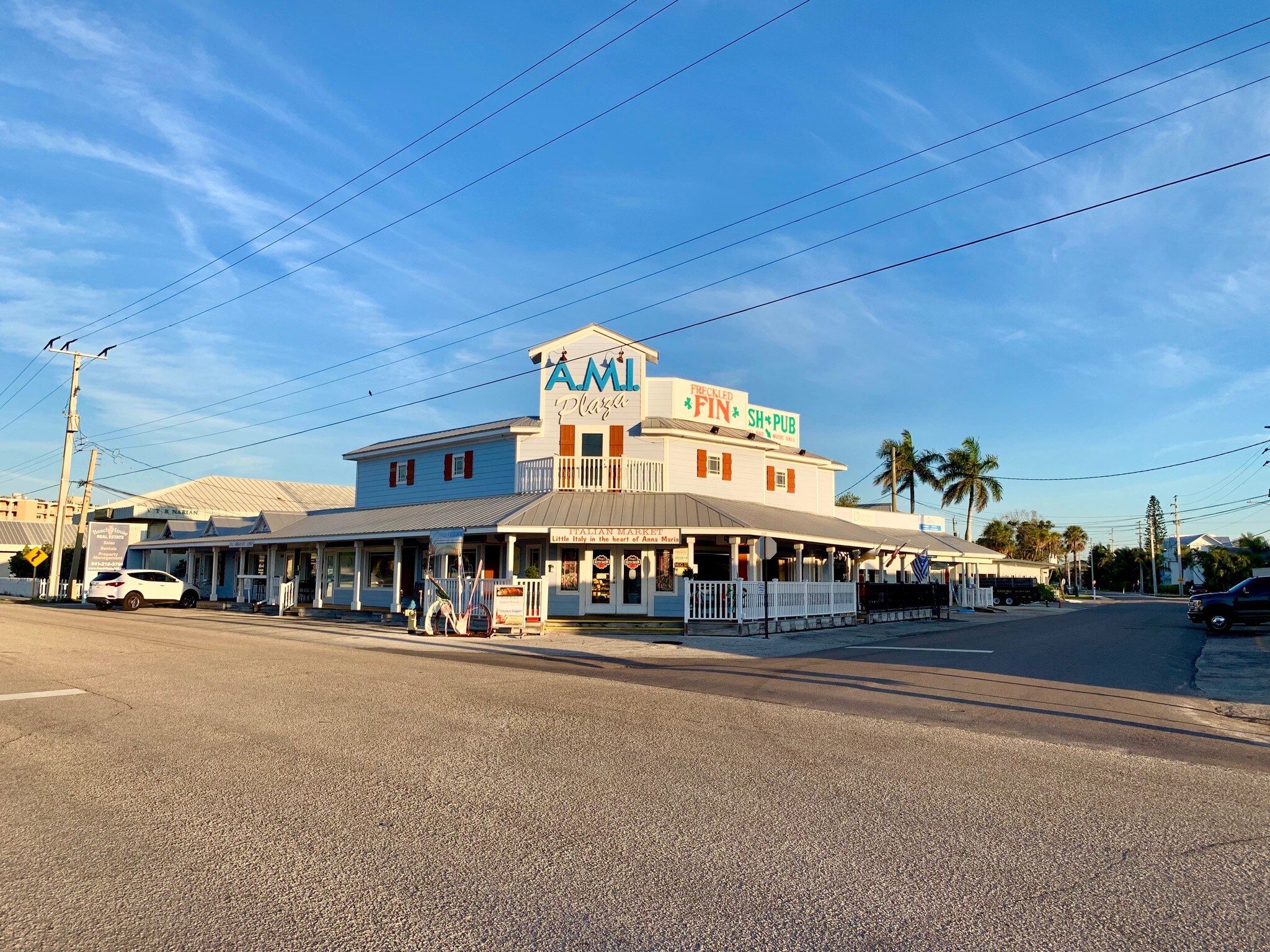 5337 Gulf Dr, Holmes Beach, FL for sale Building Photo- Image 1 of 1