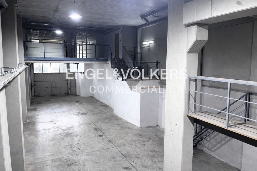 Industrial in Badalona, Barcelona for lease - Interior Photo - Image 2 of 4