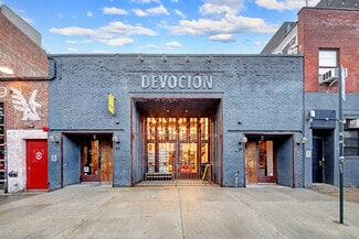 Plus de détails pour 69 Grand St, Brooklyn, NY - Commerce de détail à louer