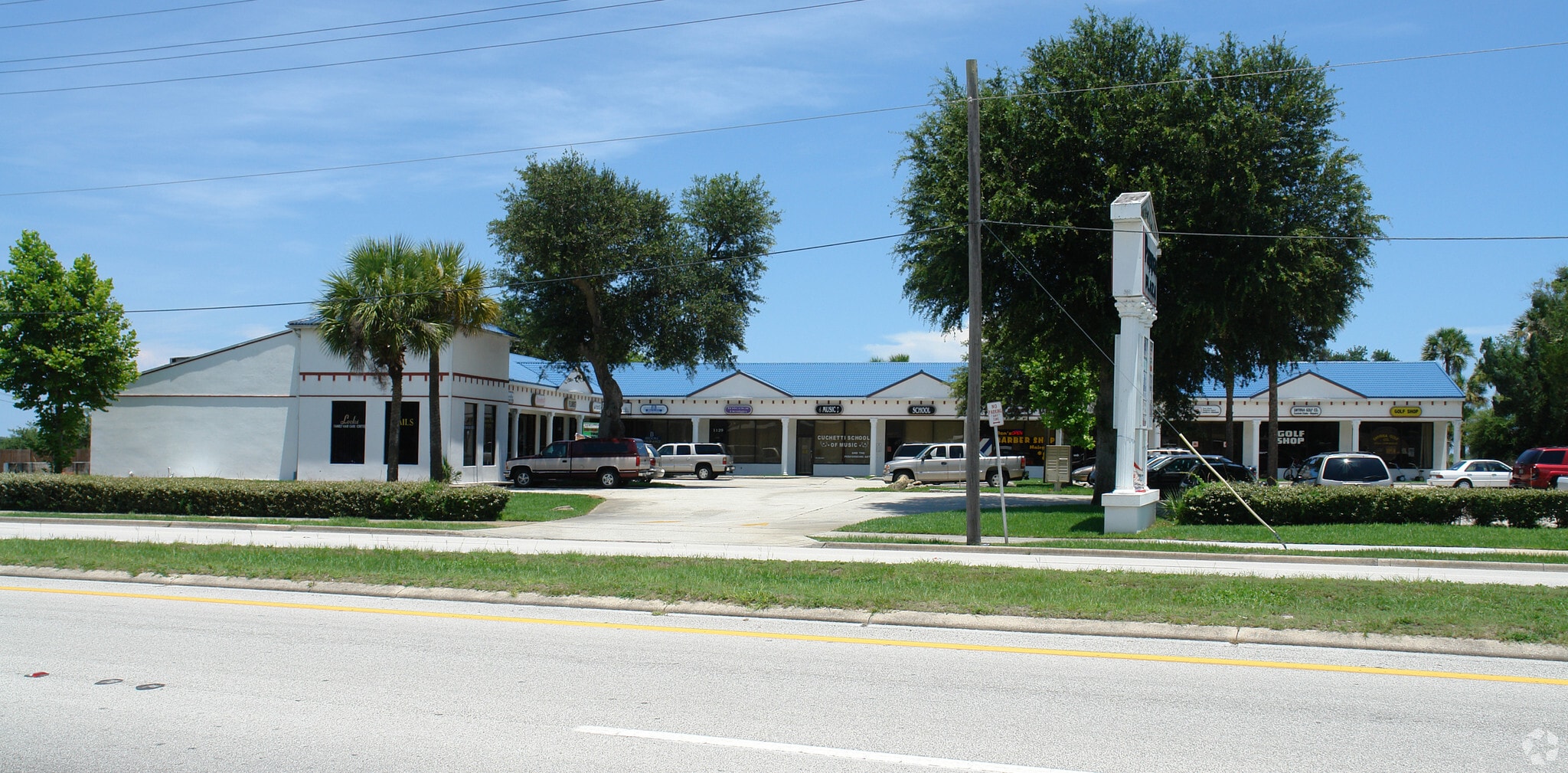 1115-1141 N Dixie Fwy, New Smyrna Beach, FL for lease Primary Photo- Image 1 of 13