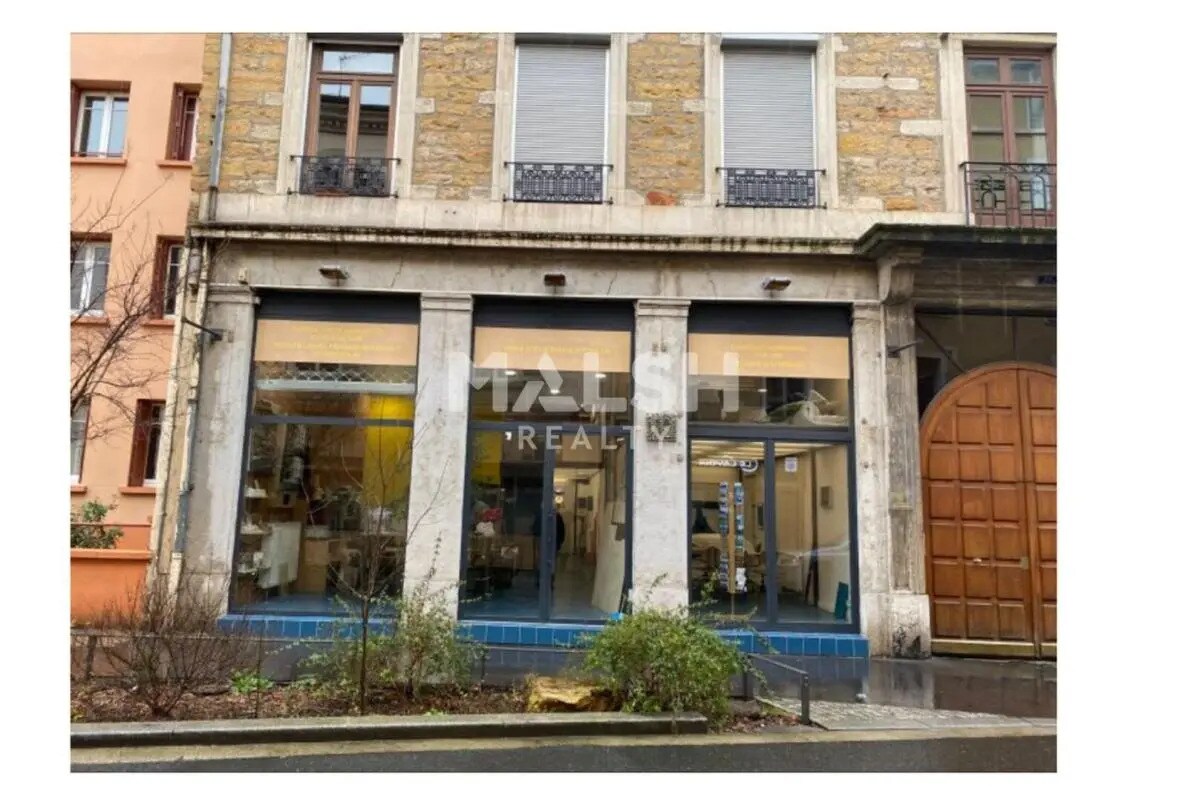 24 Rue De Saint-Cyr, Lyon à louer Photo du bâtiment- Image 1 de 11