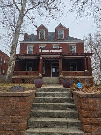 Plus de détails pour 3825 S 25th St, Omaha, NE - Multi-résidentiel à vendre