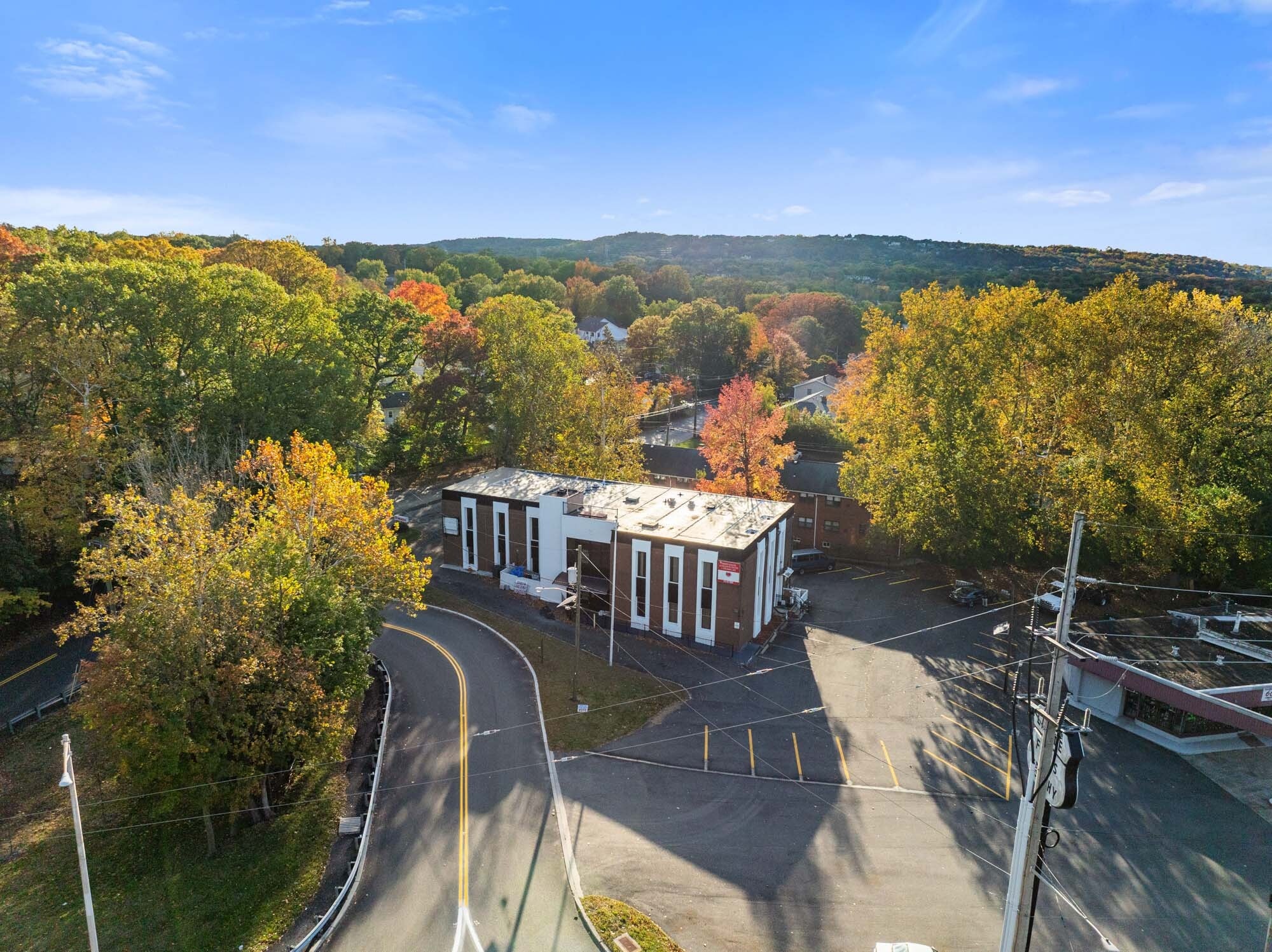 201 Lower Notch Rd, Little Falls, NJ for lease Building Photo- Image 1 of 14