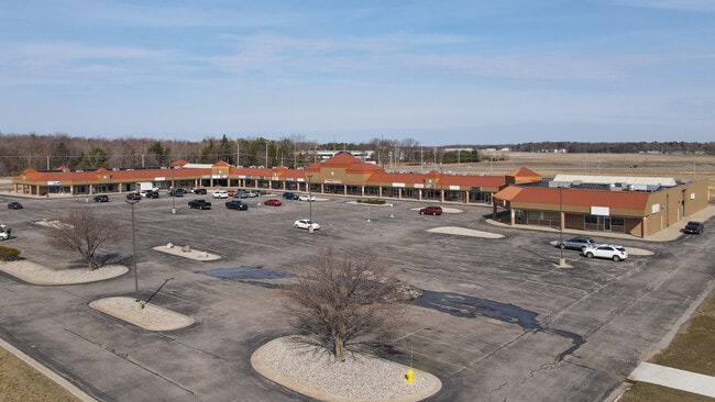 More details for 1028-1086 E Sternberg Rd, Muskegon, MI - Retail for Lease