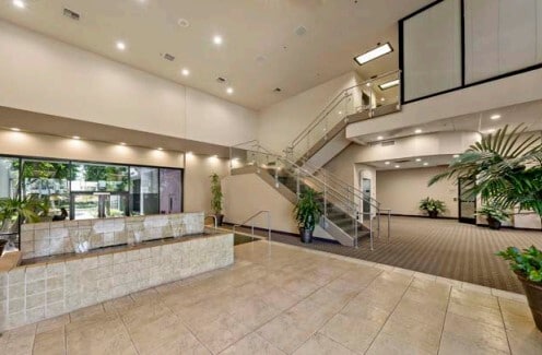1300 W Optical Dr, Azusa, CA for lease - Lobby - Image 3 of 9