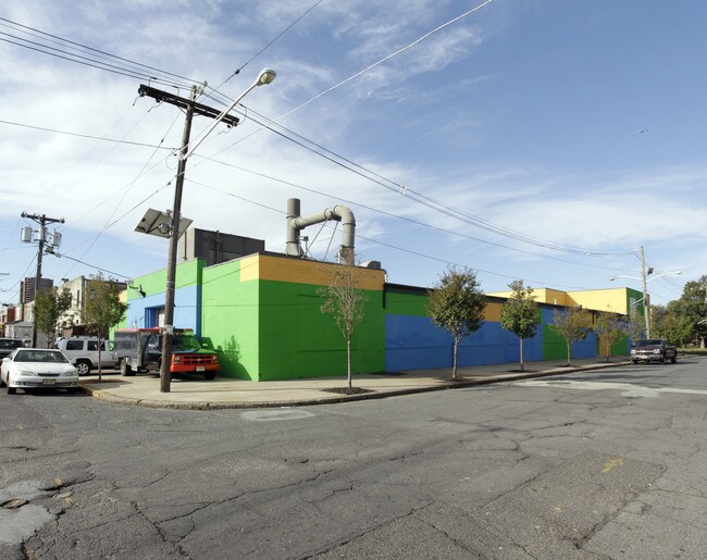 Plus de détails pour 925 N 8th St, Camden, NJ - Industriel à vendre