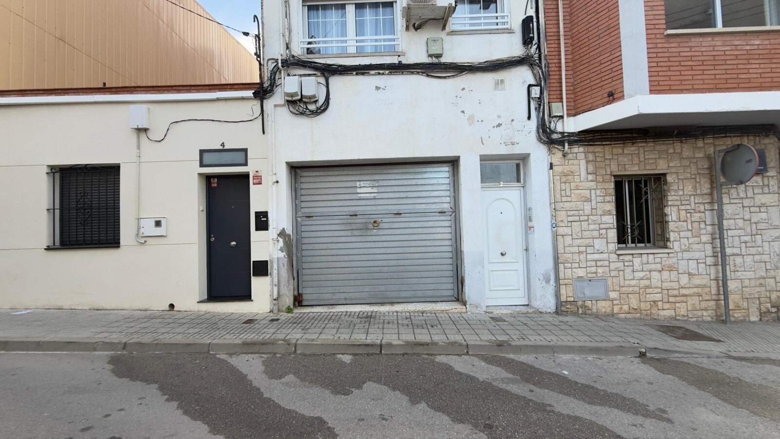 Terrassa, BAR 08224 - Unit Pt1 -  - Interior Photo - Image 1 of 1