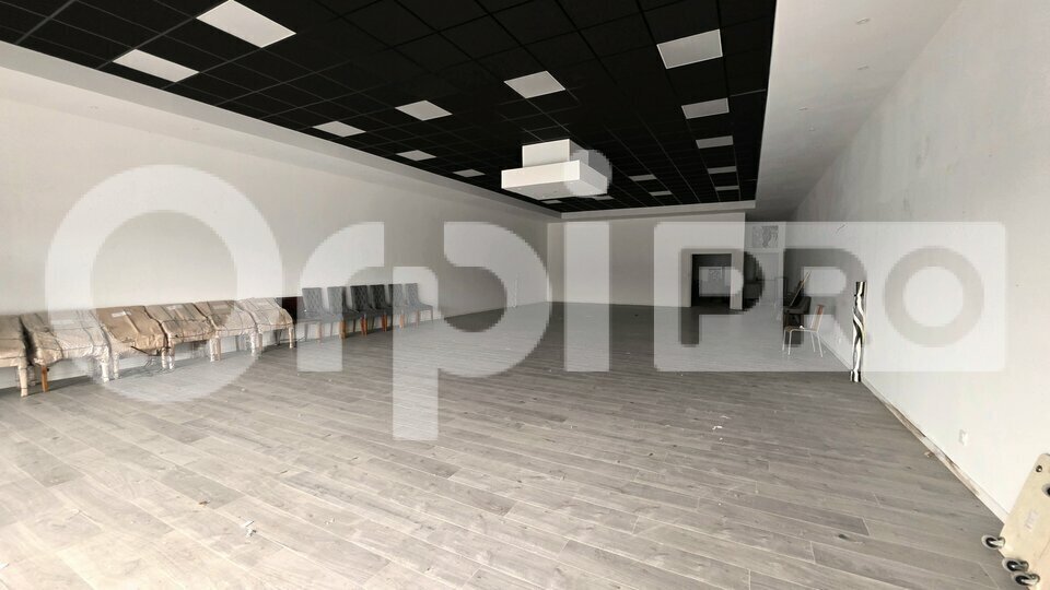 Industrial in Soissons for lease - Interior Photo - Image 2 of 5