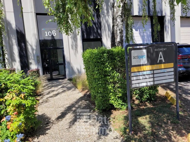 Office in Lognes for lease - Building Photo - Image 2 of 21