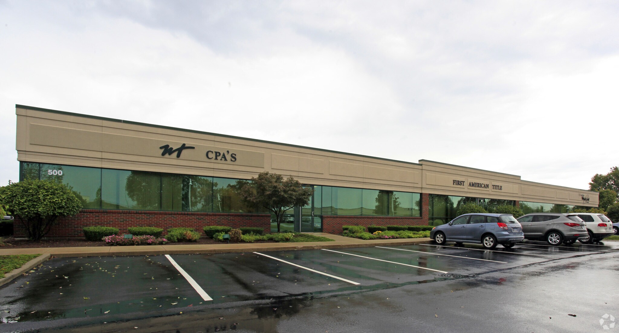 500 Renaissance Dr, Saint Joseph, MI à louer Photo principale- Image 1 de 4