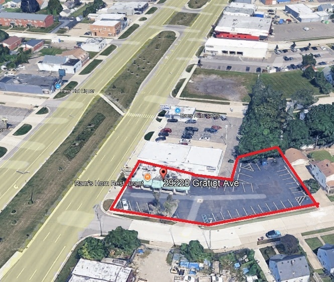 29220 Gratiot Ave, Roseville, MI for sale - Building Photo - Image 2 of 3