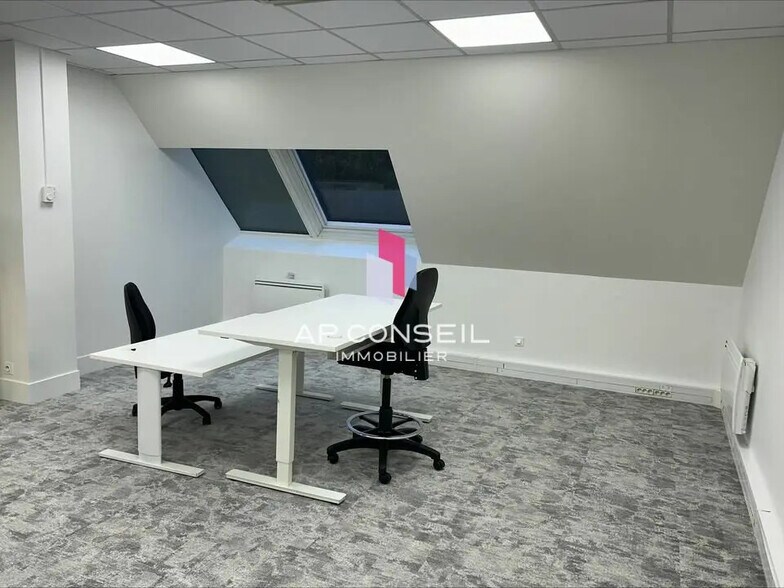 Bureau dans Versailles à louer - Photo intérieure - Image 2 de 6