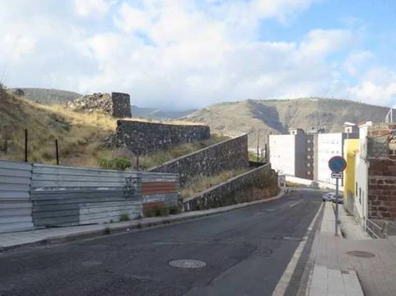 Land in San Cristóbal de La Laguna, Santa Cruz de Tenerife for sale Building Photo- Image 1 of 5