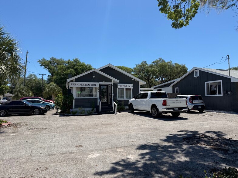 1771 Clearwater Largo rd, Largo, FL à vendre - Photo principale - Image 1 de 14