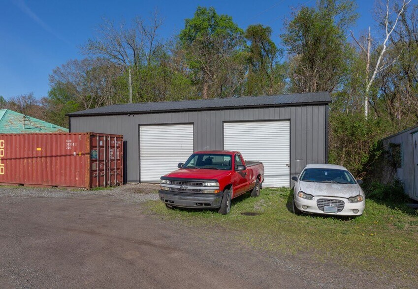 8286-8294 James Madison Pky, King George, VA à vendre - Photo du bâtiment - Image 2 de 13