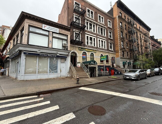 More details for 239 W 105th St, New York, NY - Retail for Lease