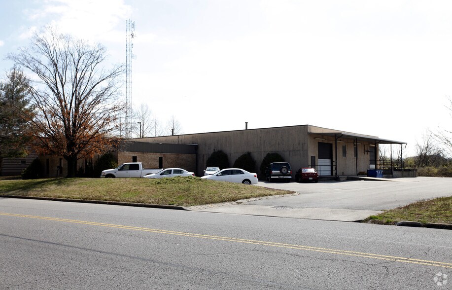 644 Mainstream Dr, Nashville, TN à vendre - Photo du bâtiment - Image 2 de 3