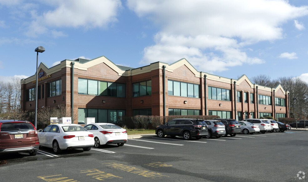 3349 State Route 138, Wall Township, NJ à louer - Photo du bâtiment - Image 2 de 22