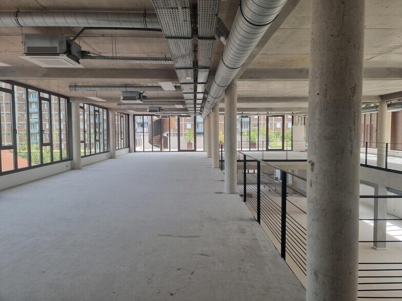 74 Avenue Lénine, Gentilly à louer - Photo du bâtiment - Image 2 de 21