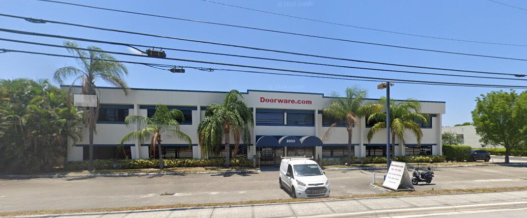 2095 N Andrews Ave, Pompano Beach, FL à louer Photo du bâtiment- Image 1 de 24