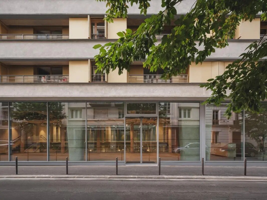 Office in Paris for sale Building Photo- Image 1 of 17