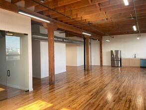 2130-2140 W Fulton St, Chicago, IL for lease Interior Photo- Image 2 of 3
